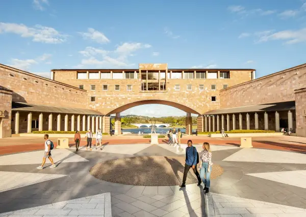 Bond University gallery image 2
