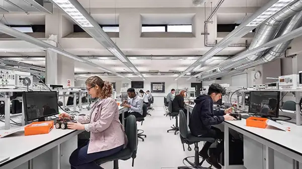 جامعة سيتي لندن - صورة 3 صورة من معرض جامعة سيتي لندن - 3