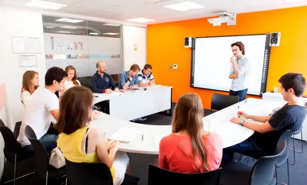 EC English Language Centres EC English Language Centres image 17