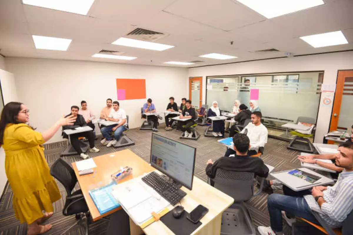 ELS Language Centers - Chicago - Image 5