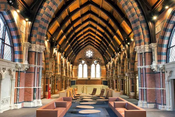 Queen's University Belfast gallery image 2