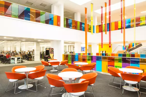 Queen's University Belfast gallery image 3