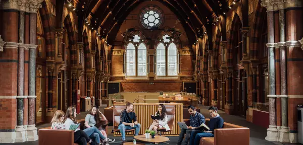 Queen's University Belfast gallery image 5