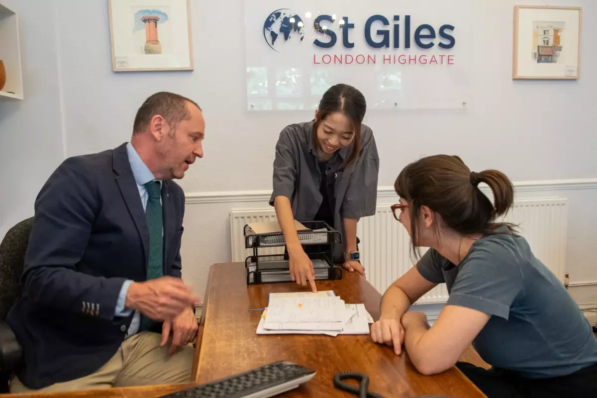 St Giles International - London Highgate - Image 4