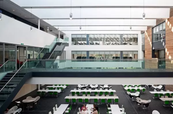 جامعة غرب اسكتلندا gallery image 3