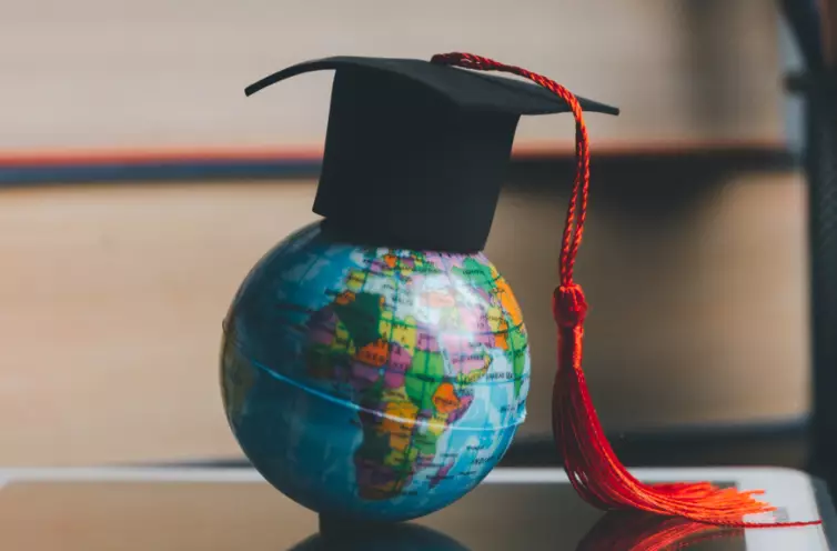 Student Abroad Programs Guide 2026 Student Abroad Programs Guide 2026