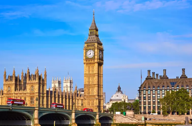 Study English in the UK: Best Language Schools Study English in the UK: Best Language Schools