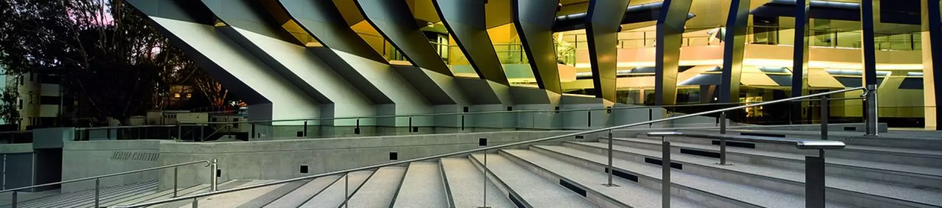 بكالوريوس الدراسات الاكتوارية (مرتبة الشرف)