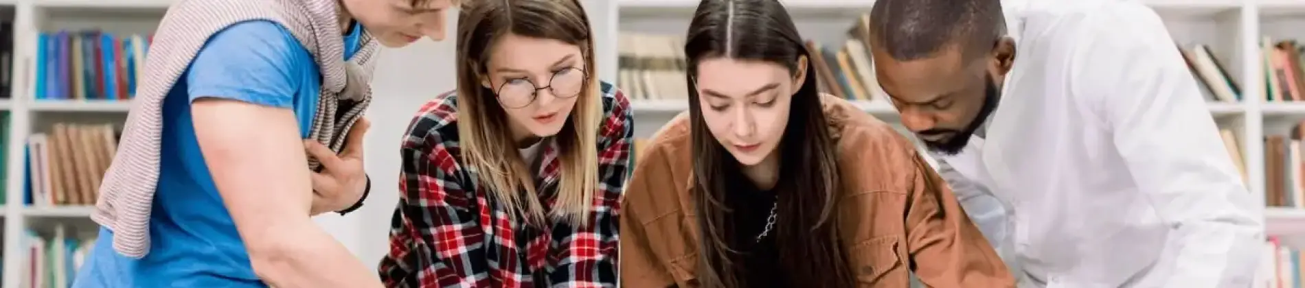 Study Group Pathway | برامج المسارات الجامعية للطلاب الدوليين