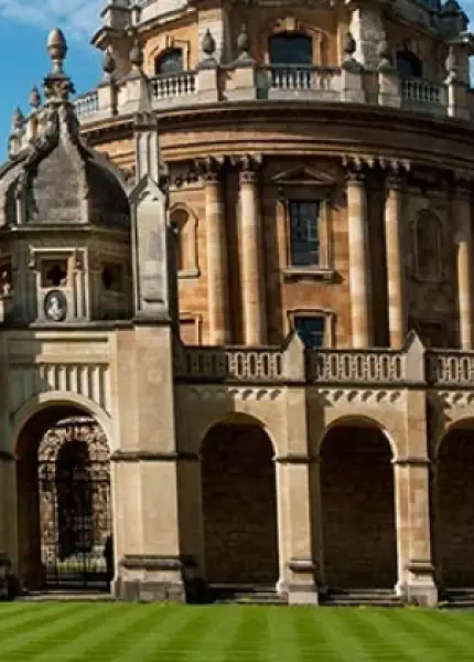 جامعة أكسفورد في بريطانيا