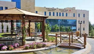 Petra University