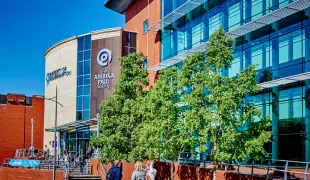 University of Wolverhampton University of Wolverhampton