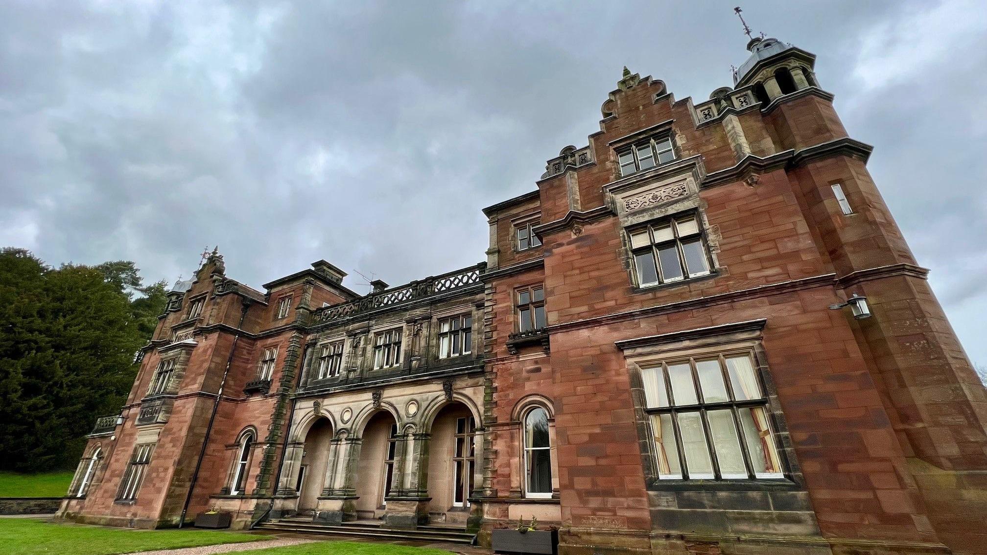 Care Leavers' and Estranged Students' Bursary