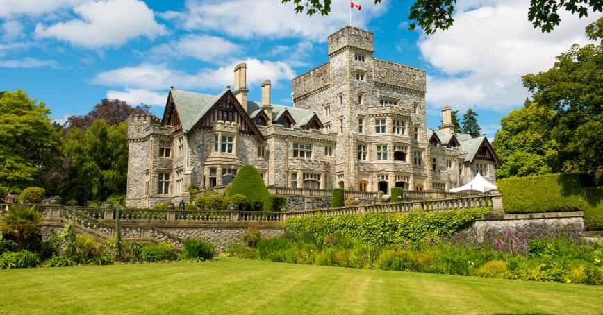 Royal Roads Scholarship for Outstanding Children of International Alumni