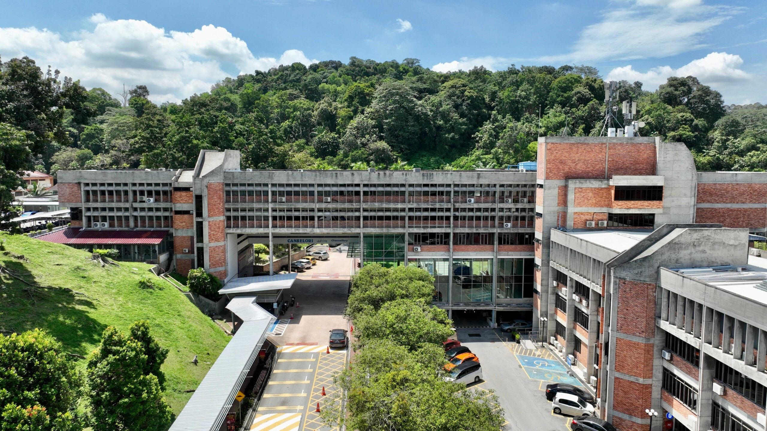 Universiti Kebangsaan Malaysia in Malaysia Universiti Kebangsaan Malaysia in Malaysia