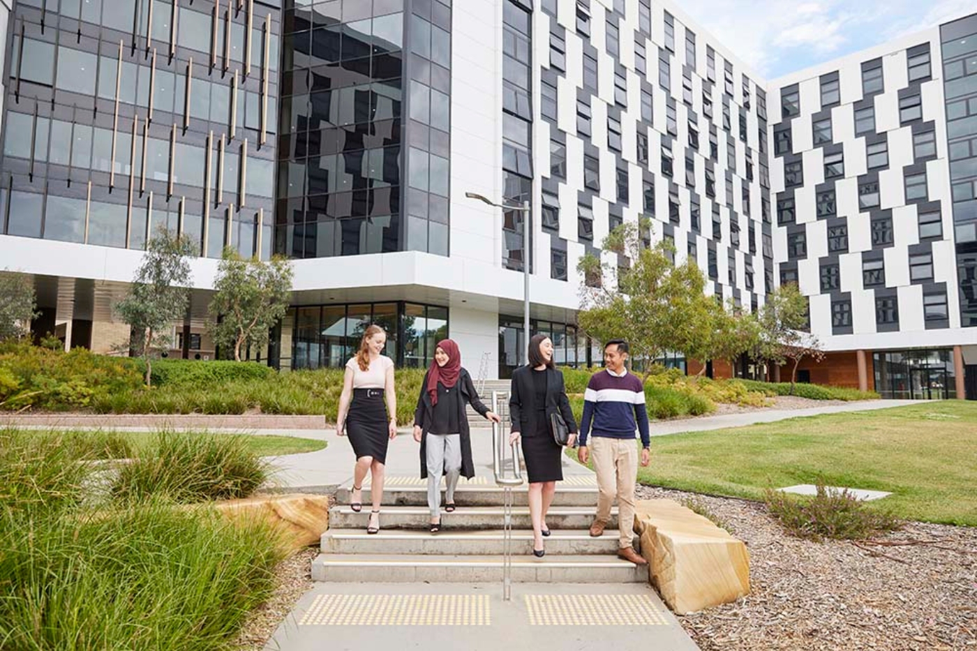 University of Canberra Afghan Refugee Scholarship