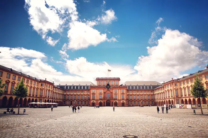 University of Mannheim University of Mannheim